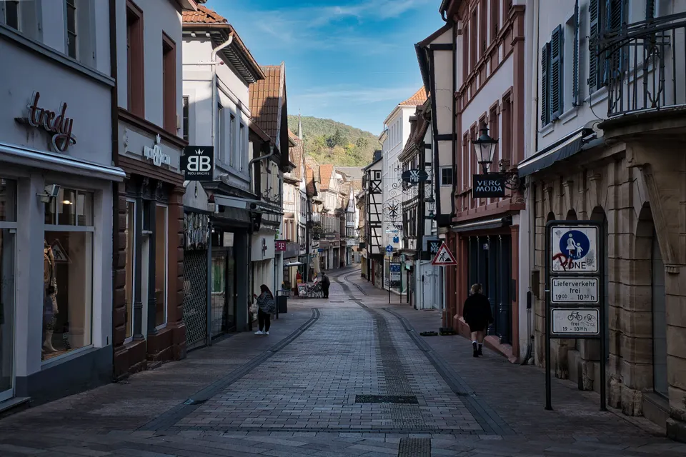 Exploring Happy Valley's Local Gems in Happy Valley
